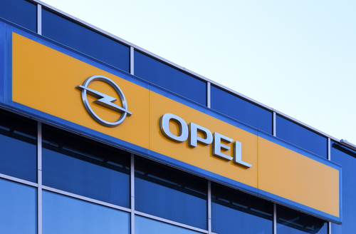 Tutta la storia e le auto importanti del marchio Opel